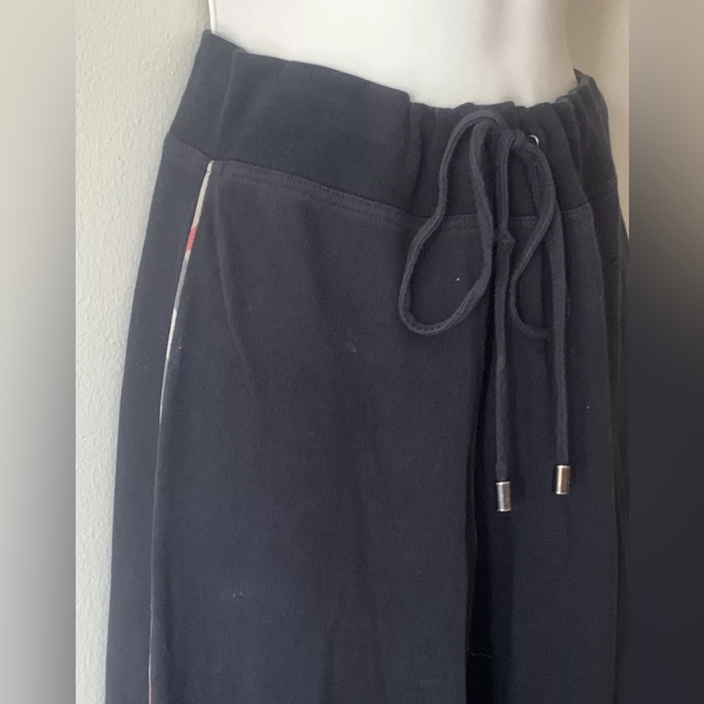 Burberry plaid logo black yoga pants XS / Small